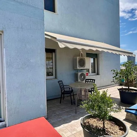 Flori Penthouse Center P2 Apartamento *